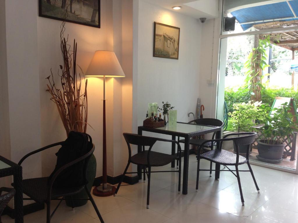 Corner Cafe Bed & Breakfast HHQ Exteriér fotografie